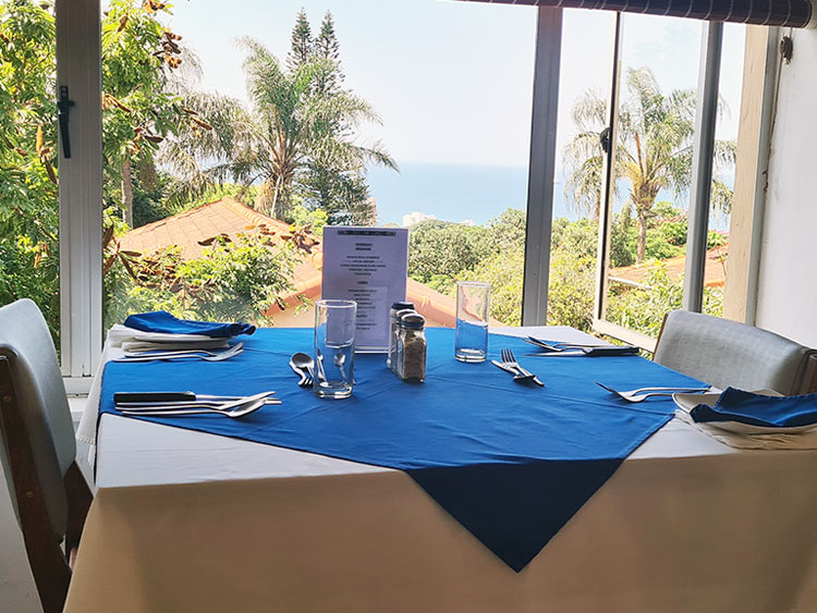 Twilanga Accommodation Dining